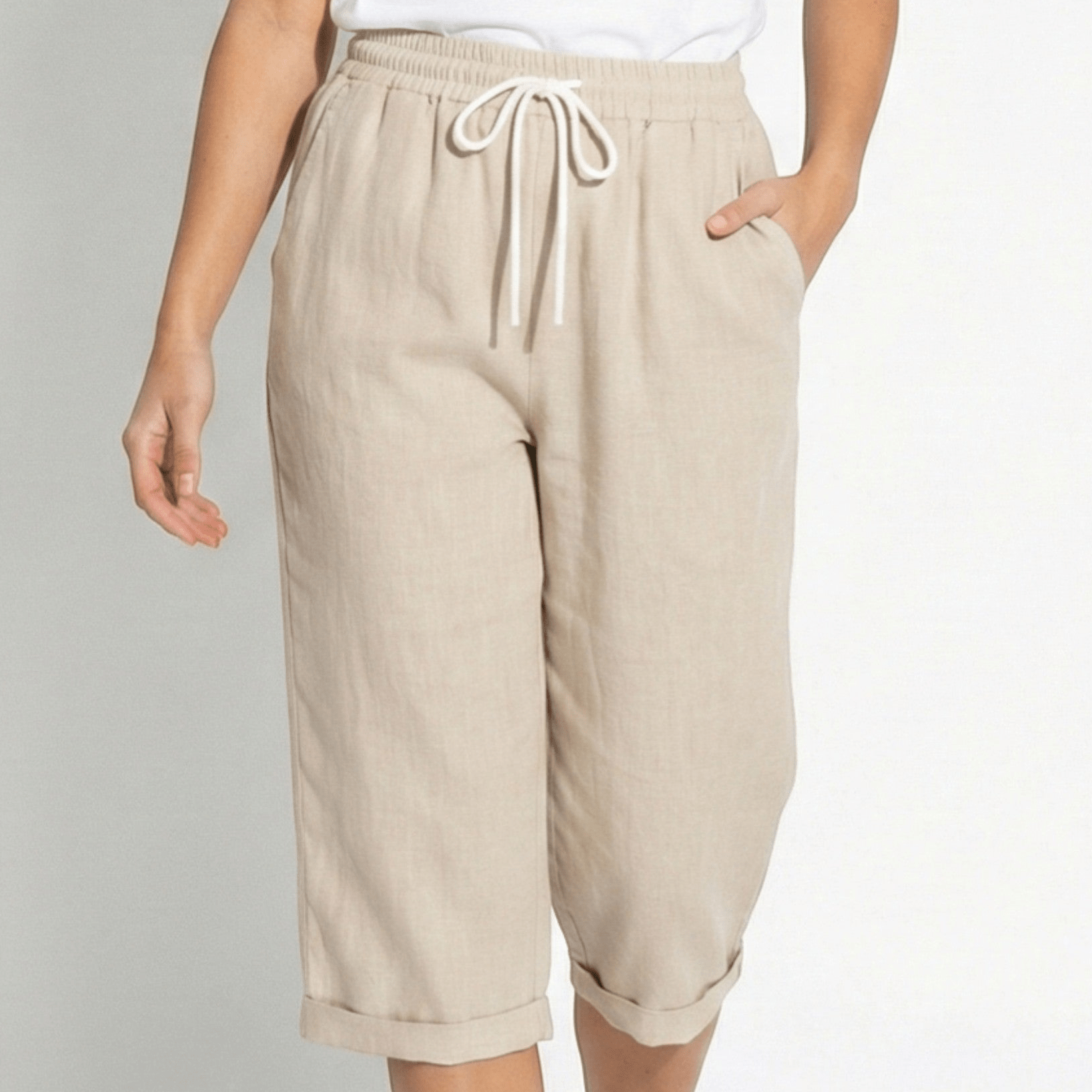 Alice - Women's Knee - Length Shorts with Drawstring - Shorts Women - Khaki - Jones & Smith