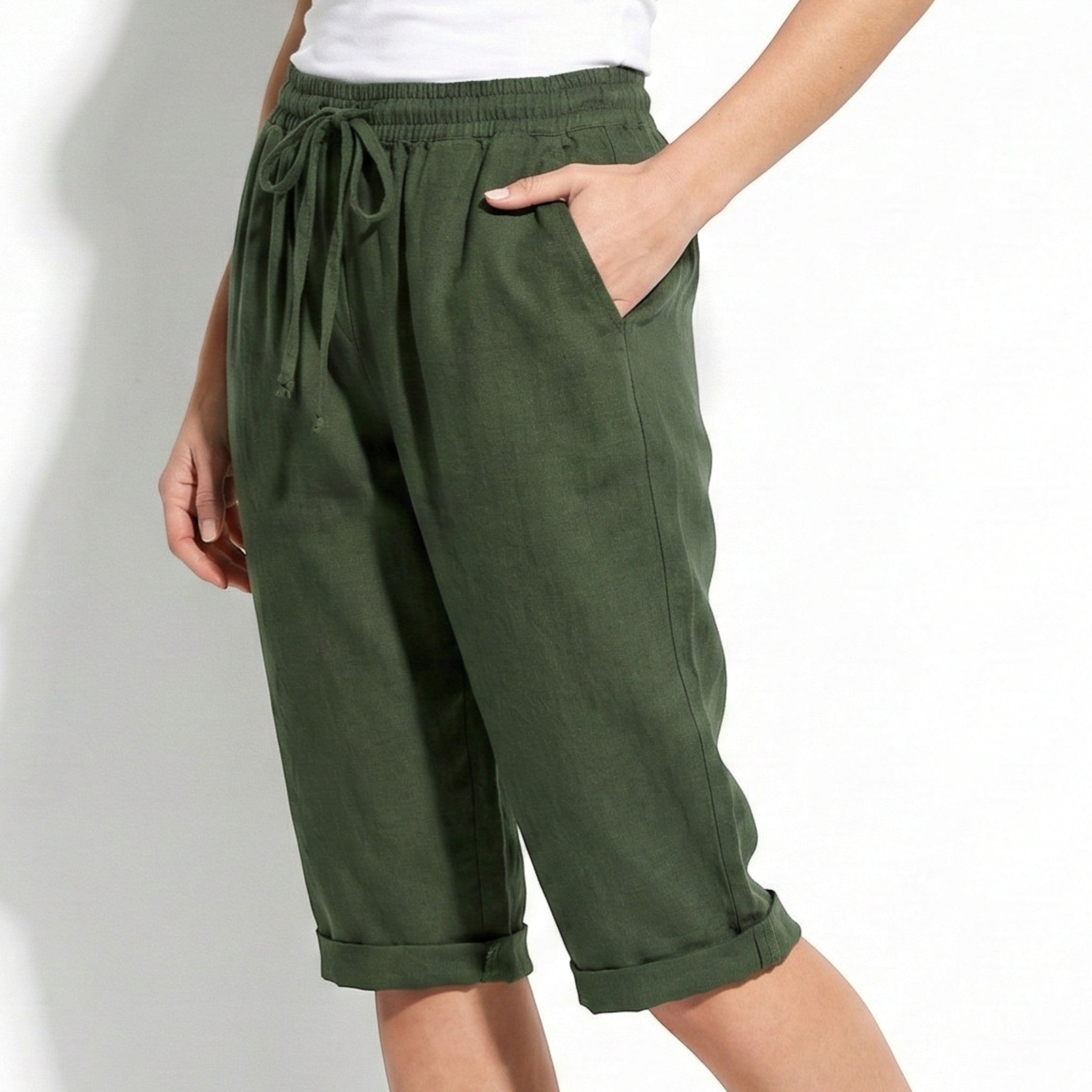 Alice - Women's Knee - Length Shorts with Drawstring - Shorts Women - Green - Jones & Smith