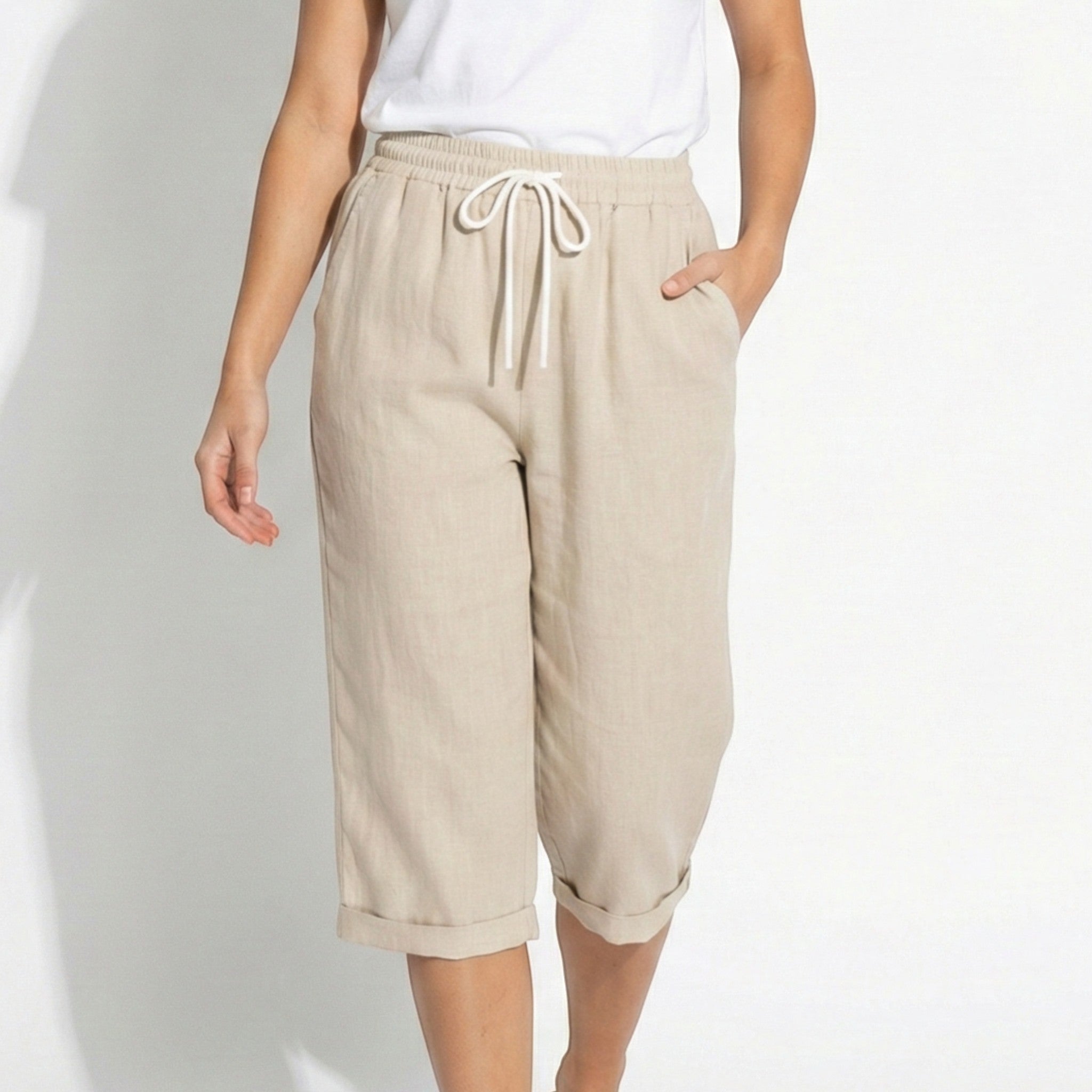 Alice - Women's Knee - Length Shorts with Drawstring - Shorts Women - Khaki - Jones & Smith