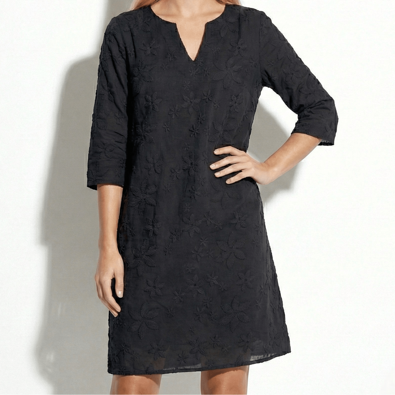 Amber - Women's Floral V - Neck Midi Dress with Half Sleeves - Dress - Black - Jones & Smith