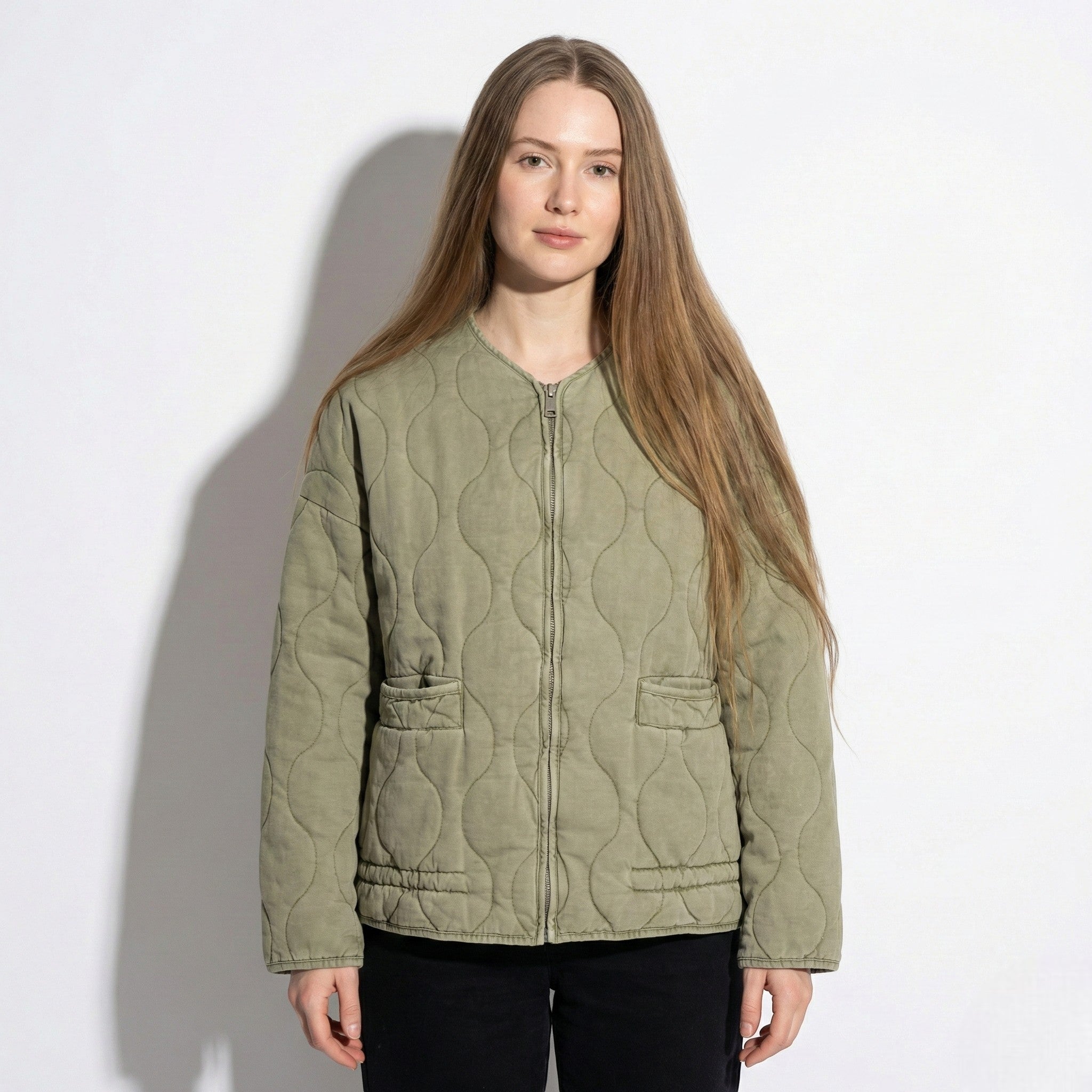 Amelia - Women's Vintage Quilted Jacket with High Collar and Zip - Jacket - Olive Green - Jones & Smith