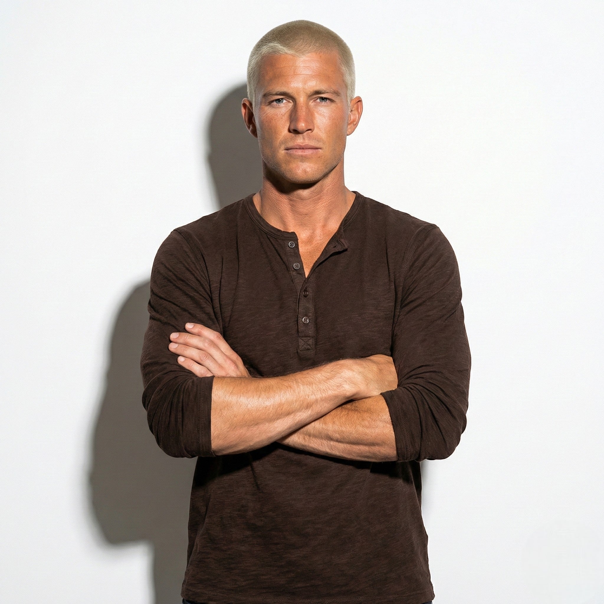 Archie - Men's Long Sleeve Henley Shirt with Button Placket - Henley Men - Brown - Jones & Smith