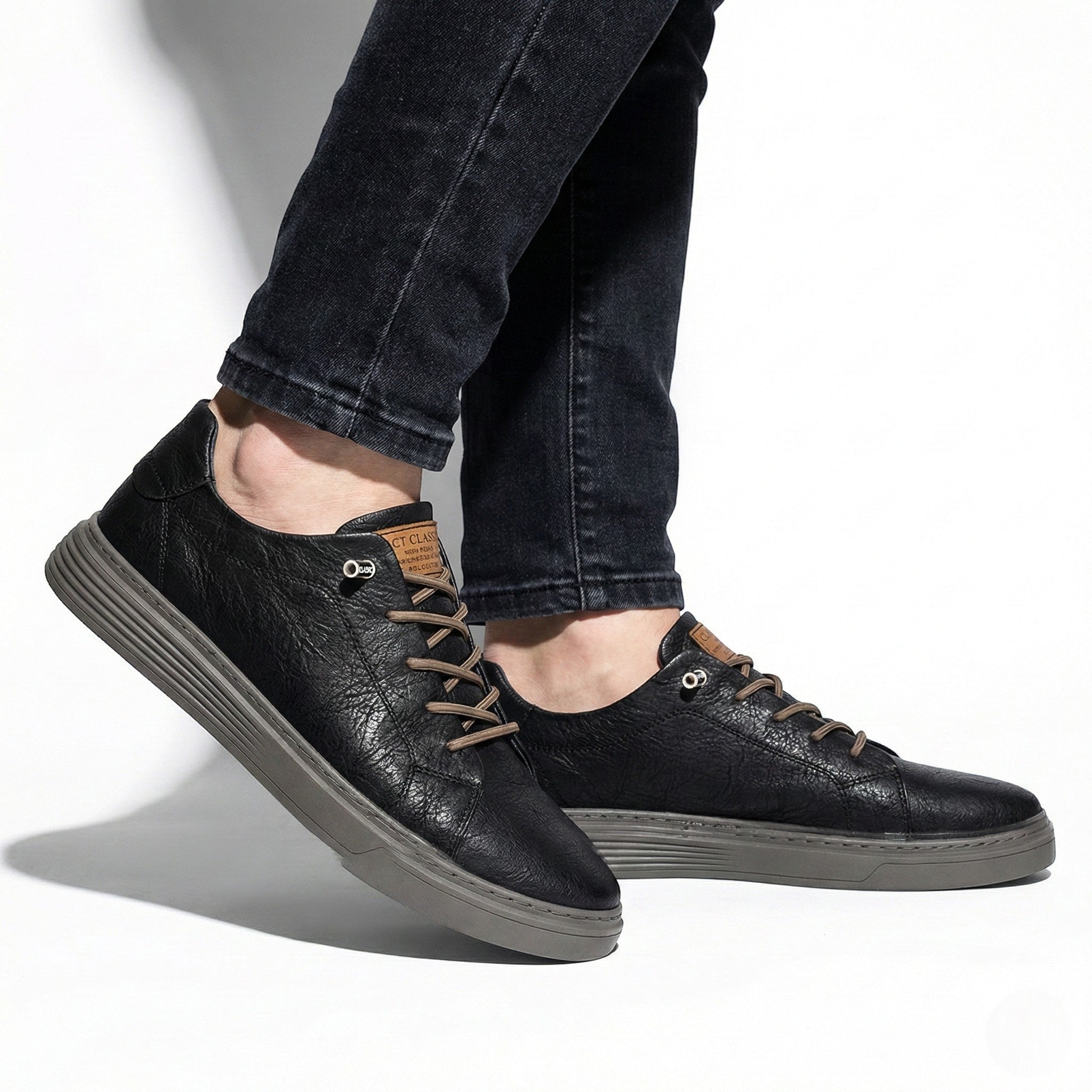 Arthur - Men's Casual Walking Sneakers with Textured Finish - Sneakers - Black - Jones & Smith