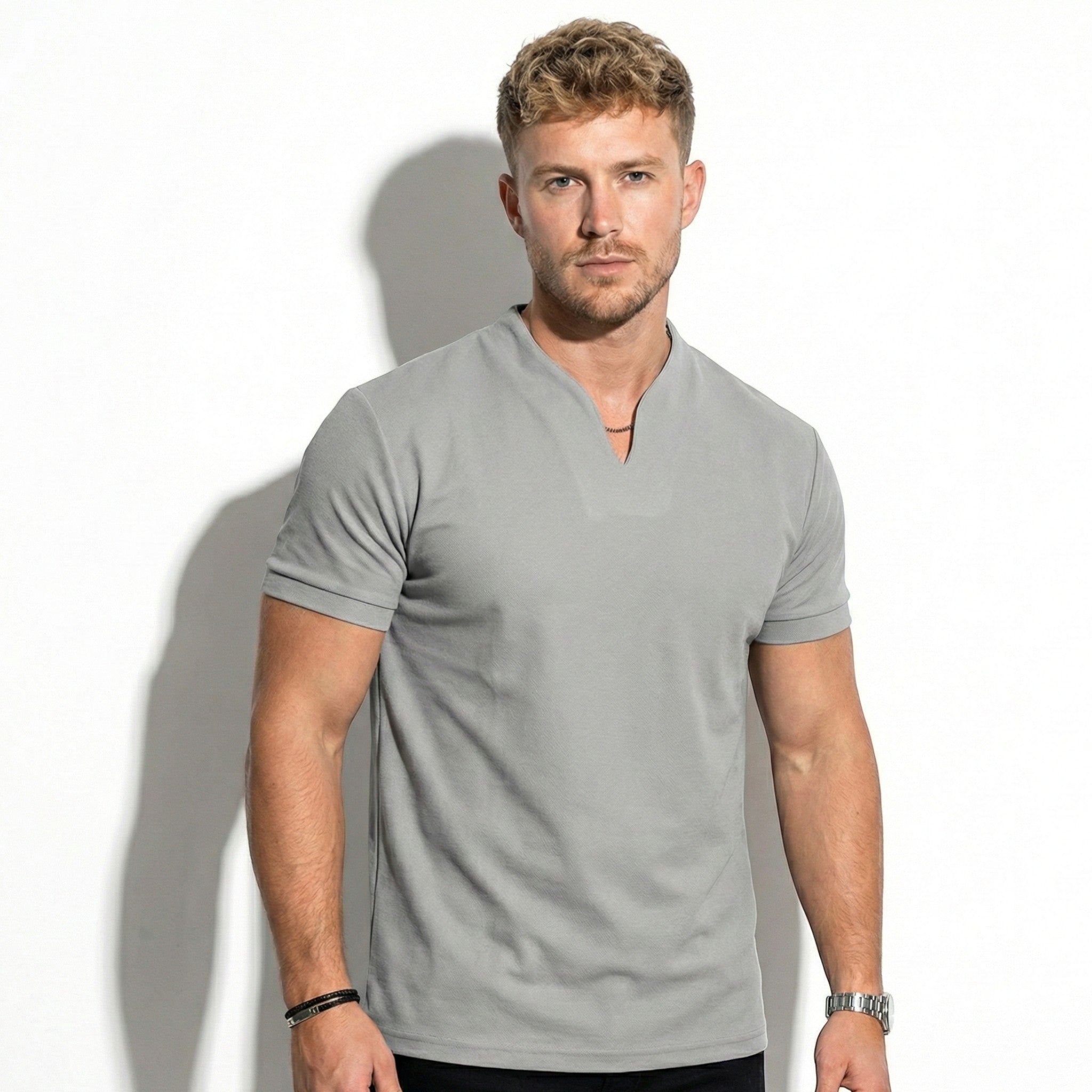 Arthur - Men's Notch Neck Short Sleeve Top - Poloshirt - Light Grey - Jones & Smith