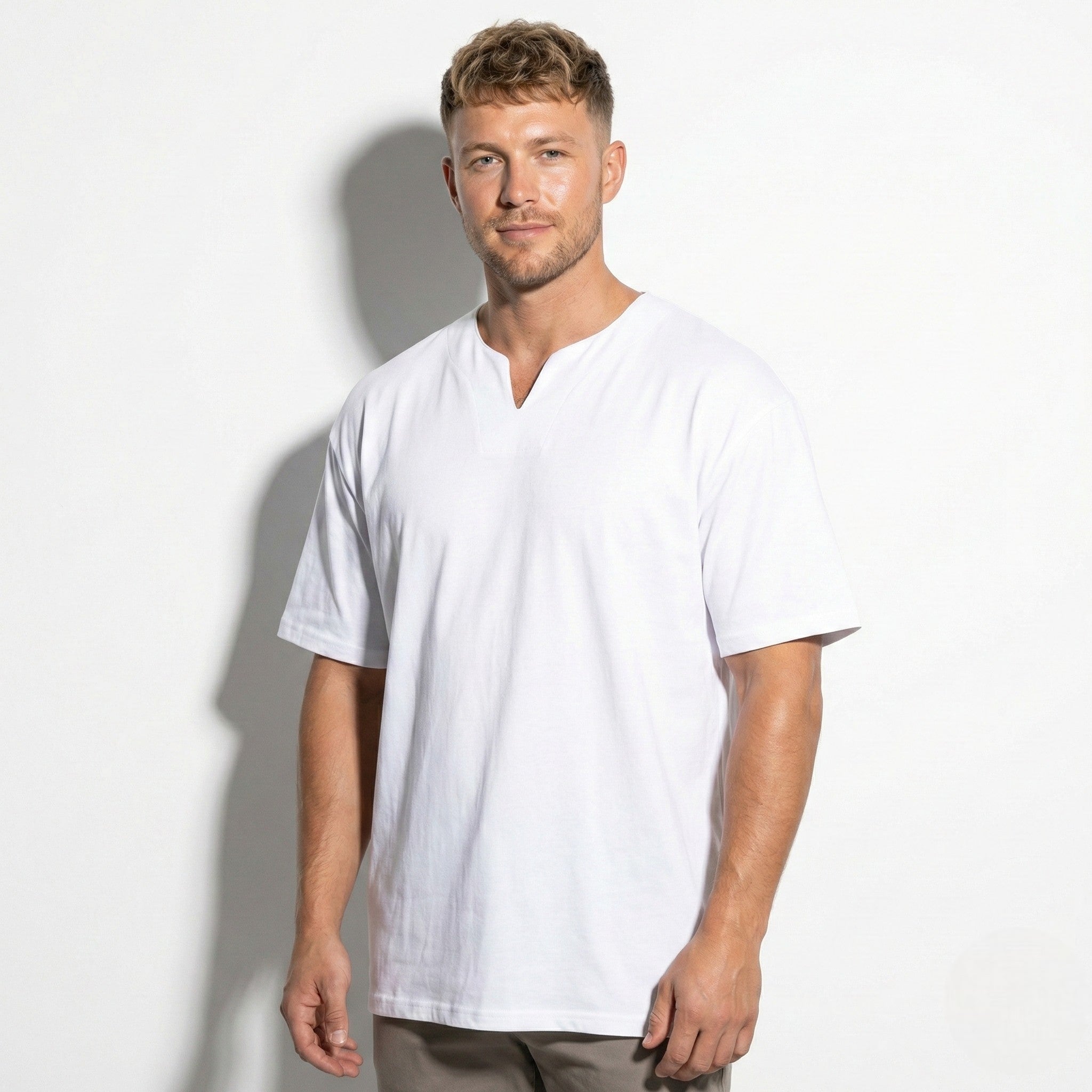 Arthur - Men's Notch Neck Short Sleeve Top - Poloshirt - White - Jones & Smith