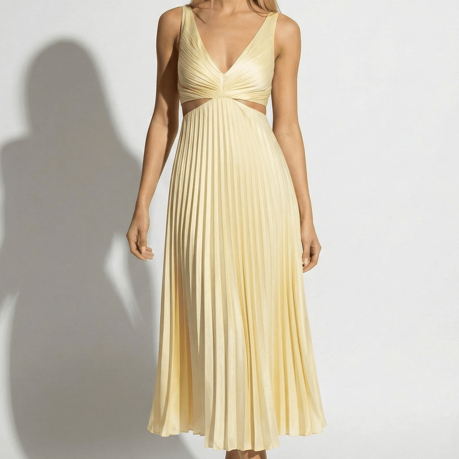 Caroline - Women's Pleated V - Neck Skirt Dress - Dress - Yellow - Jones & Smith