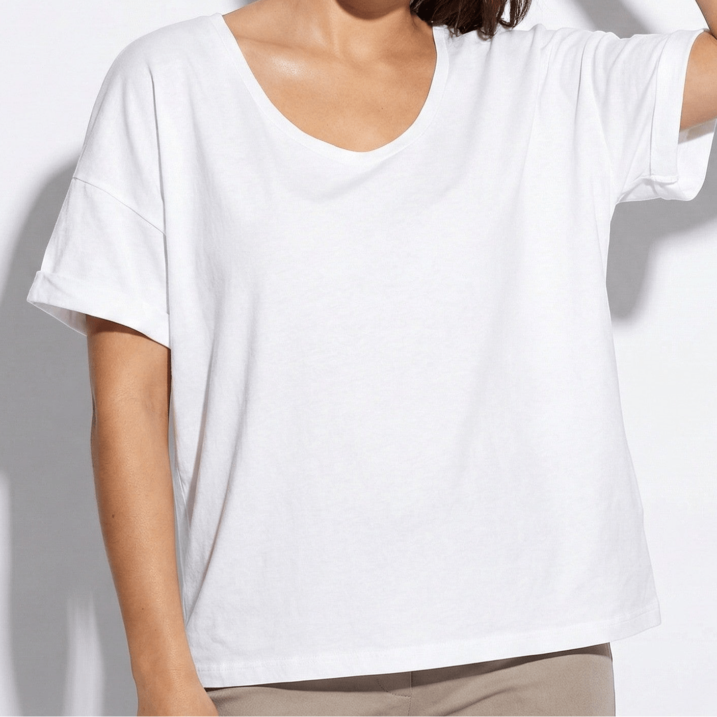 Jane - Women's Relaxed Short Sleeved V - Neck Blouse - Blouses - White - Jones & Smith