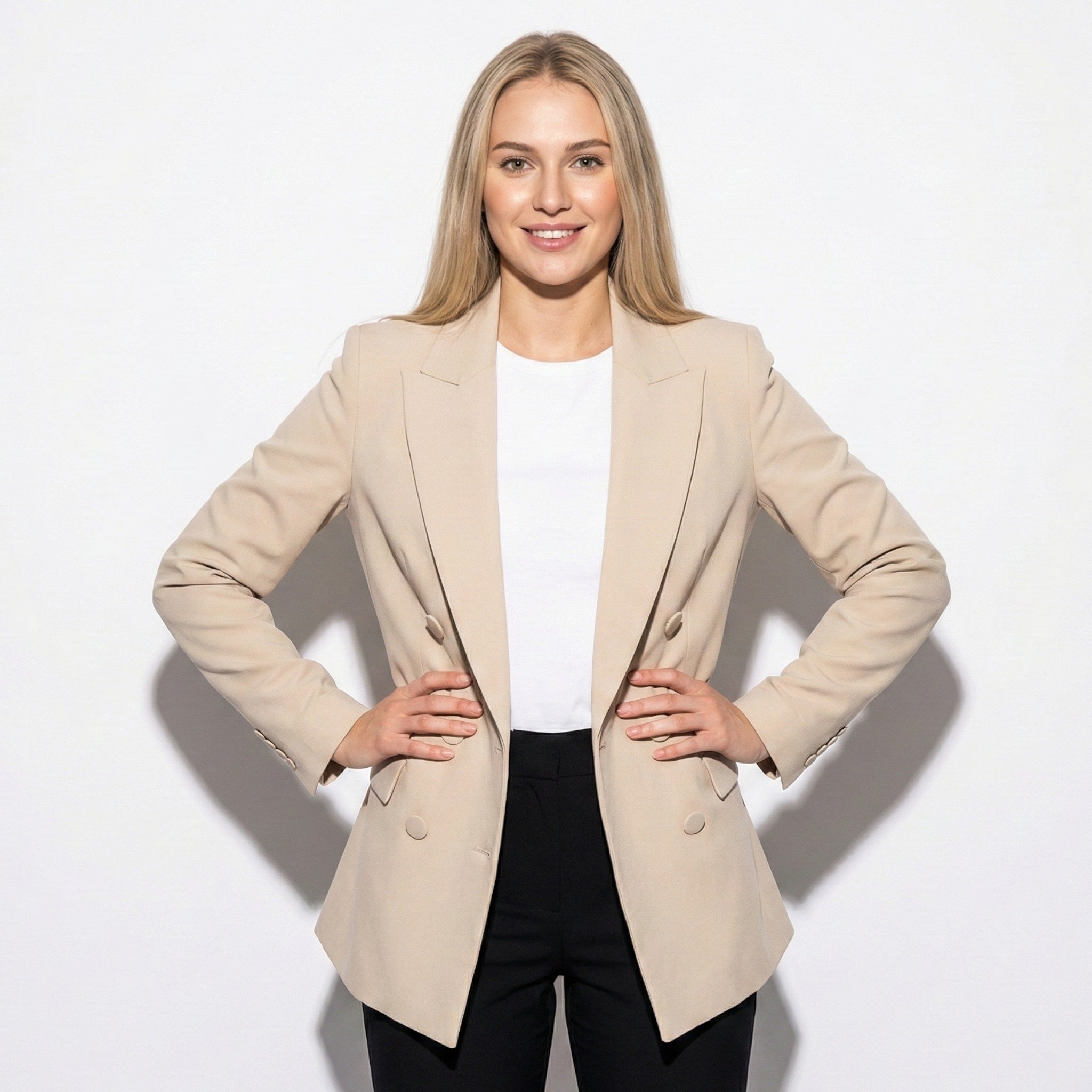 Katie - Women’s Classic Fit Long - Sleeve Blazer - Jackets & Blazers - Beige - Jones & Smith