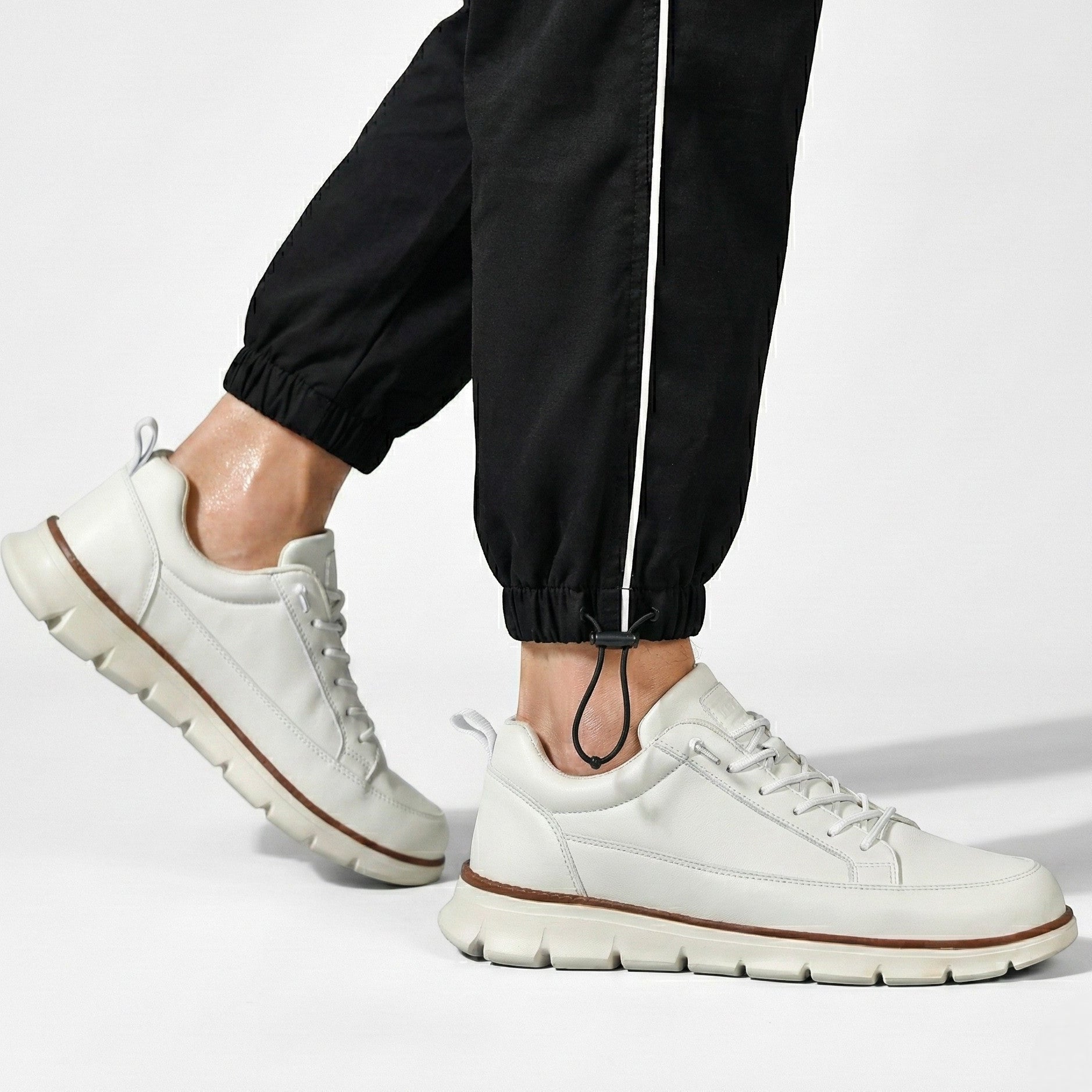 Mark - Men’s Leather Sneakers - Shoes - White - Jones & Smith