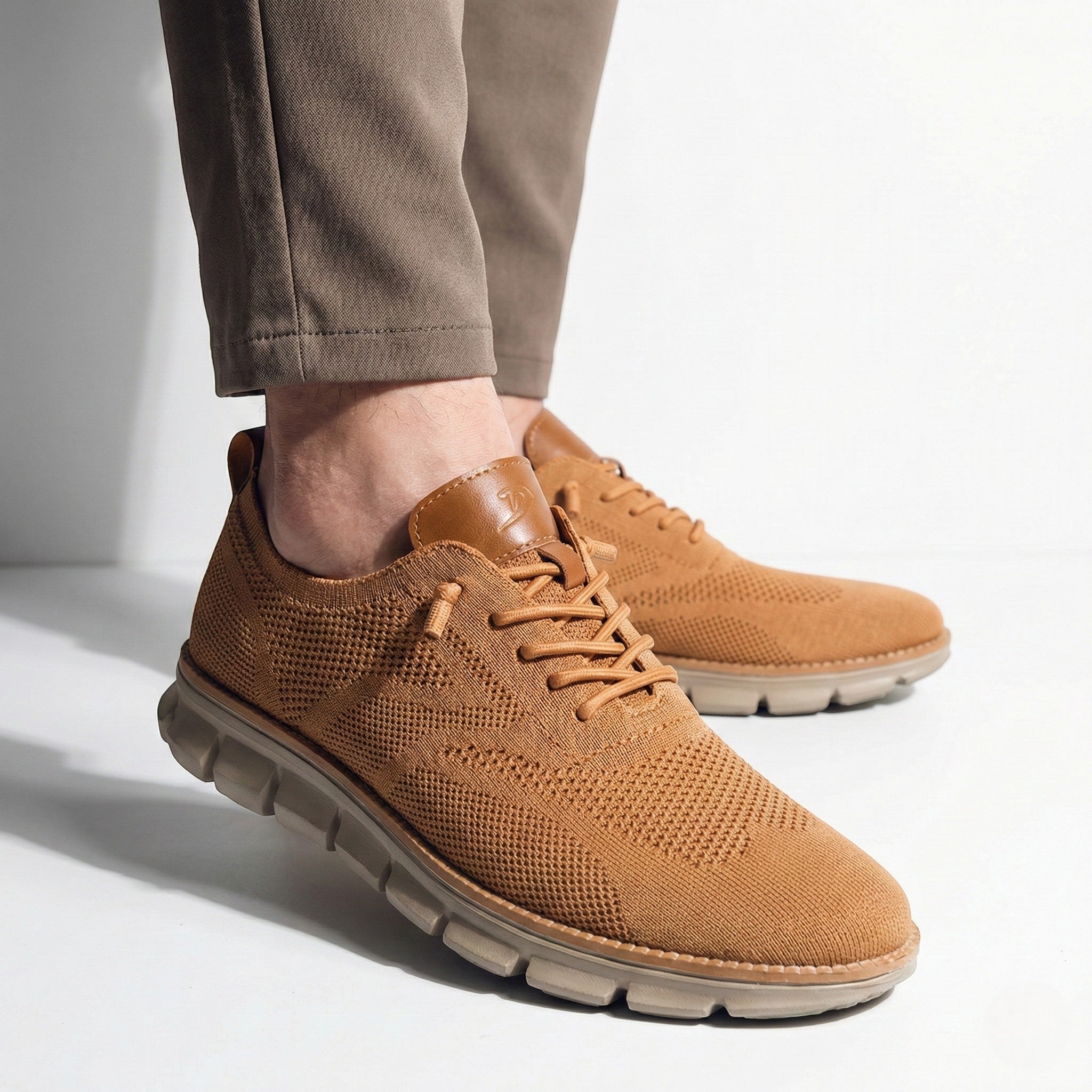 Noah - Men's Comfortable Walking Shoes with Knit Upper and Cushioned Sole - Footwear - Camel - Jones & Smith