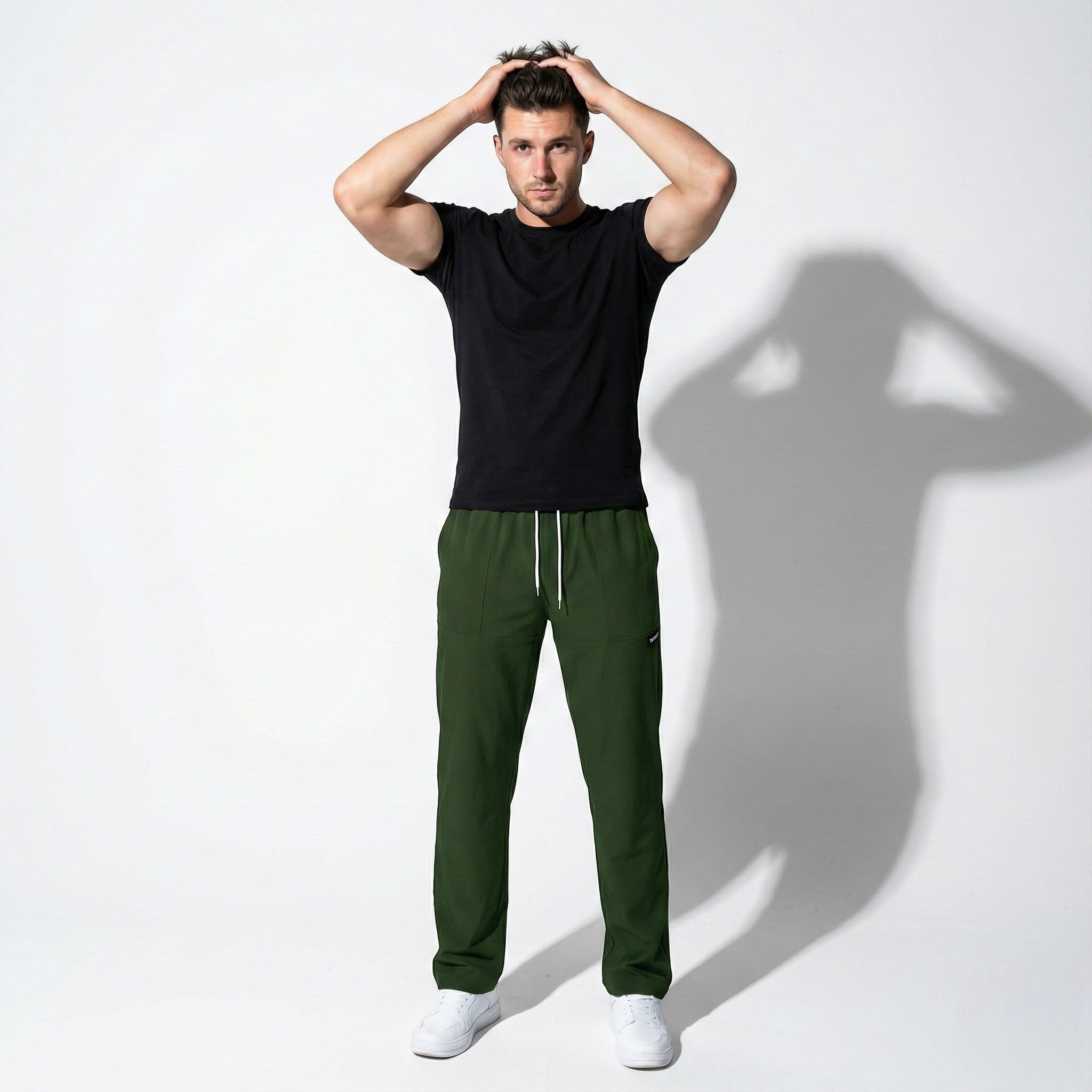 Robert - Men's Relaxed Fit Trousers with Pockets - Pants - Green - Jones & Smith