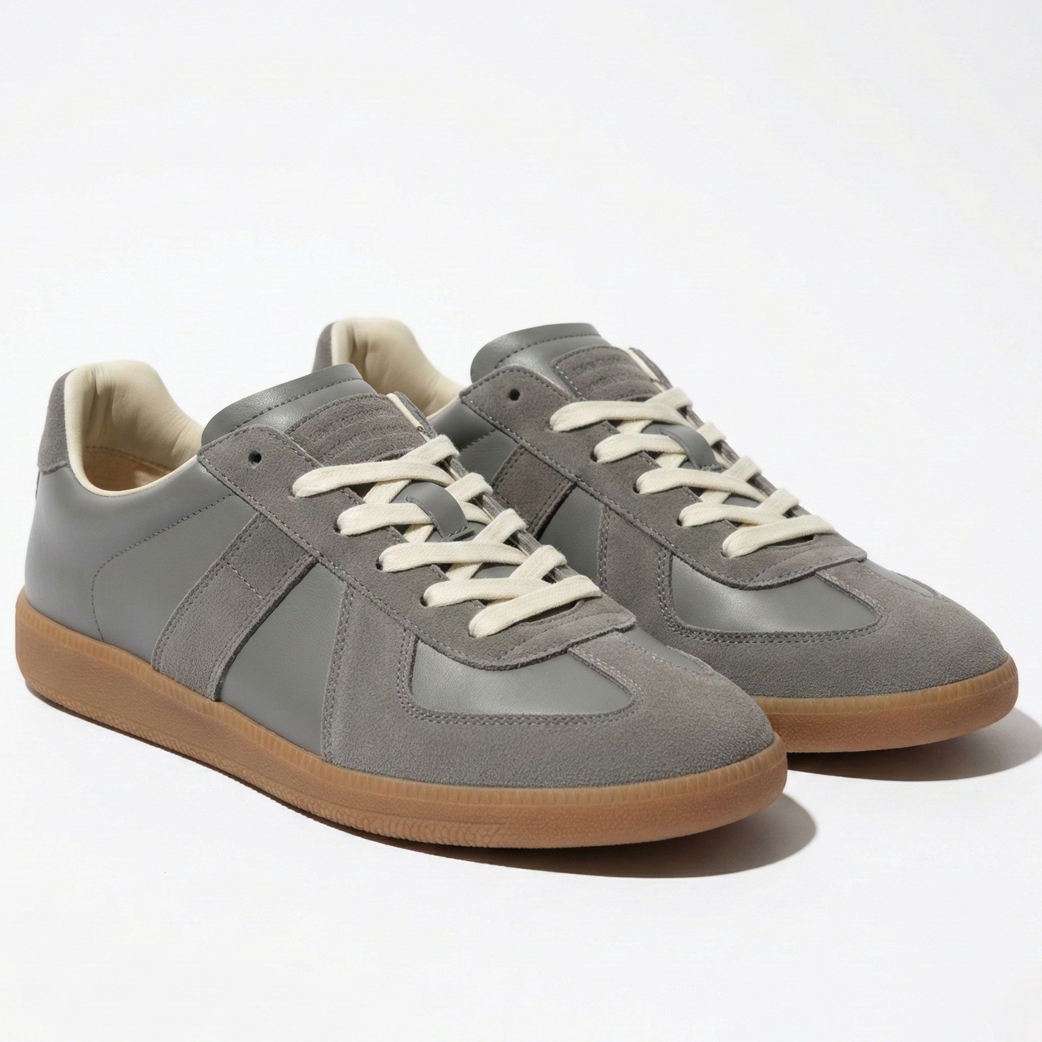 Simon – Retro Casual Shoes with Thick Soles - Sneakers - Grey - Jones & Smith