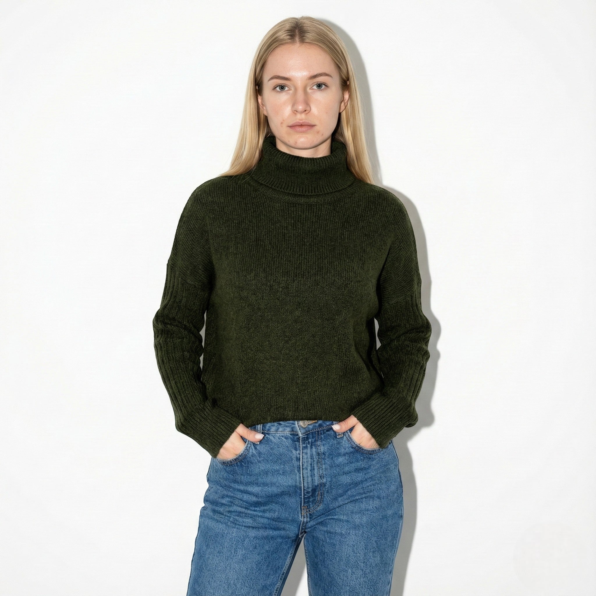 Sorelle – Women’s Wool Turtleneck Jumper for Winter - Sweater - Dark Green - Jones & Smith