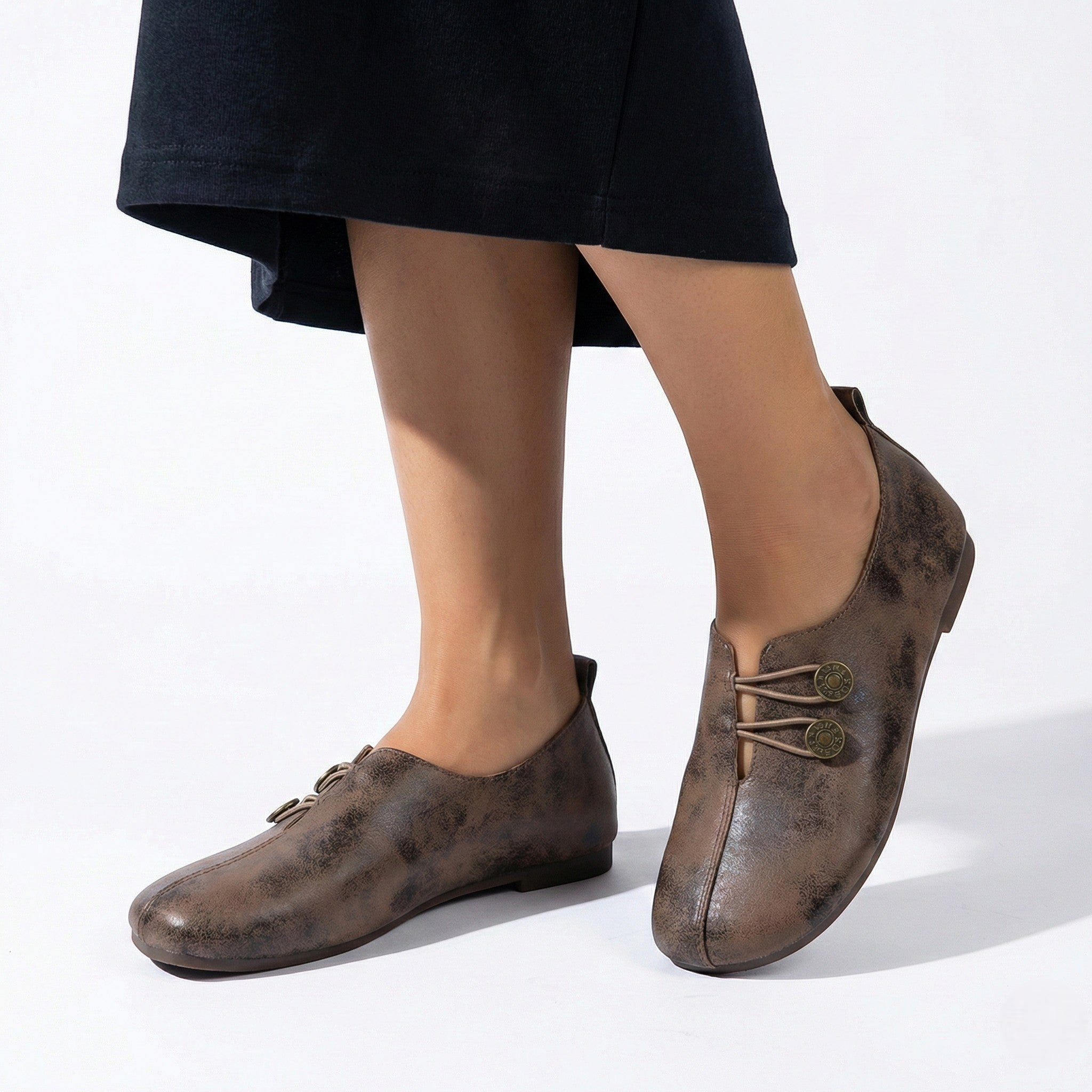 Victoria - Women's Lightweight Flat Shoes with Flexible Sole - Sandals - Dark Brown - Jones & Smith