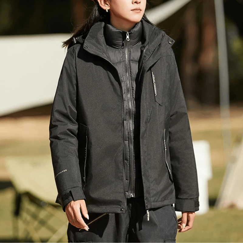 Claire - Women’s Layered Winter Ski Jacket - Ski Jacket - Black - Jones & Smith