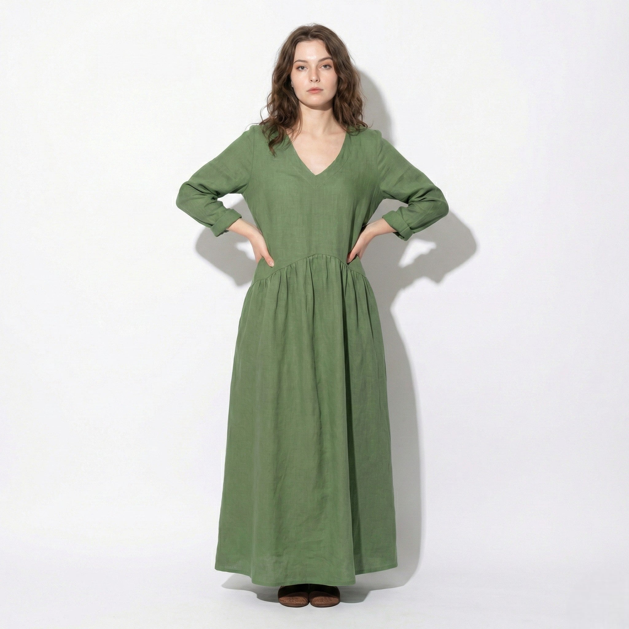 Clara - Women's Loose V - Neck Maxi Dress with Long Sleeves - Dresses - Green - Jones & Smith