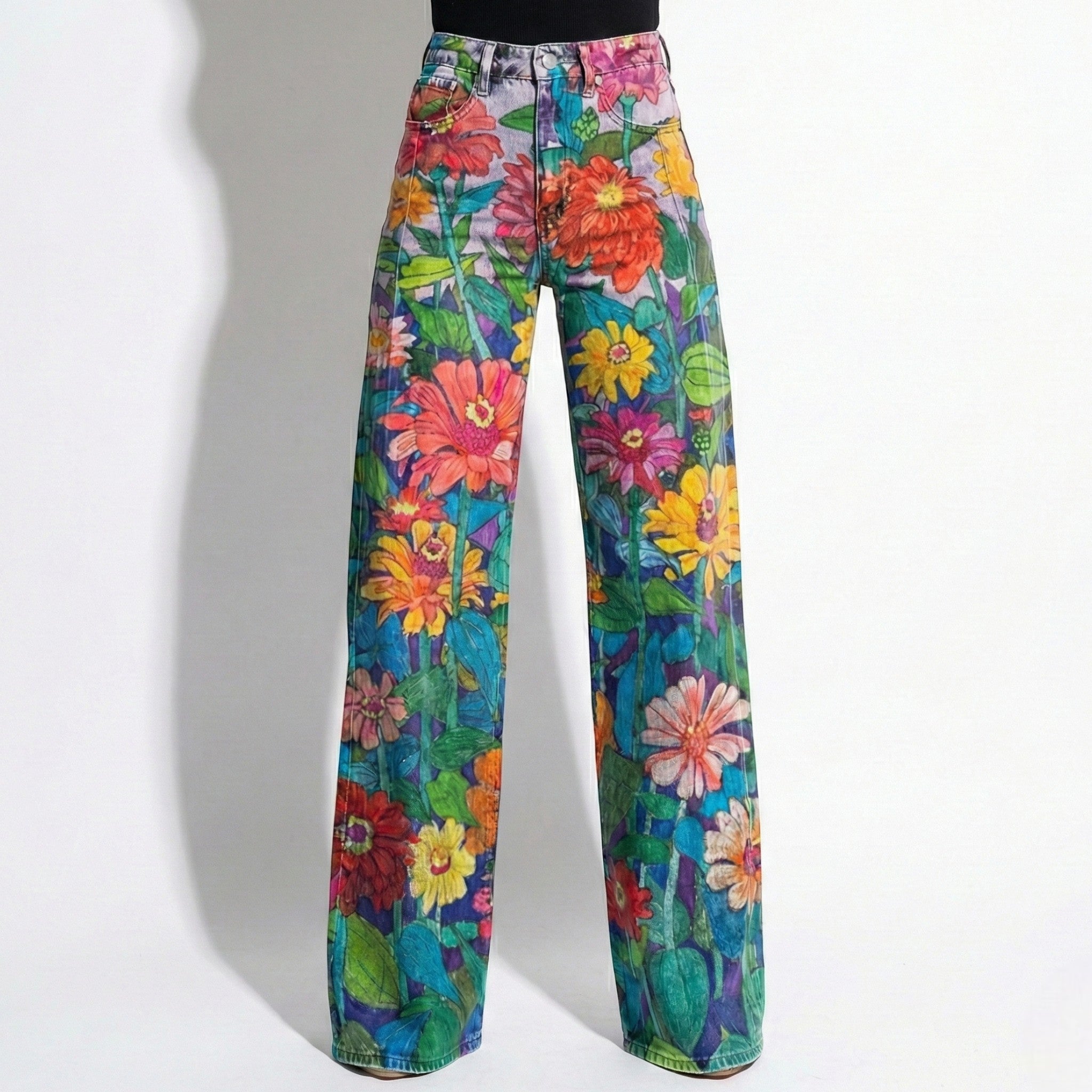 Daisy - Women's Baggy Jeans with Floral Pattern - Pants - Daisies - Jones & Smith