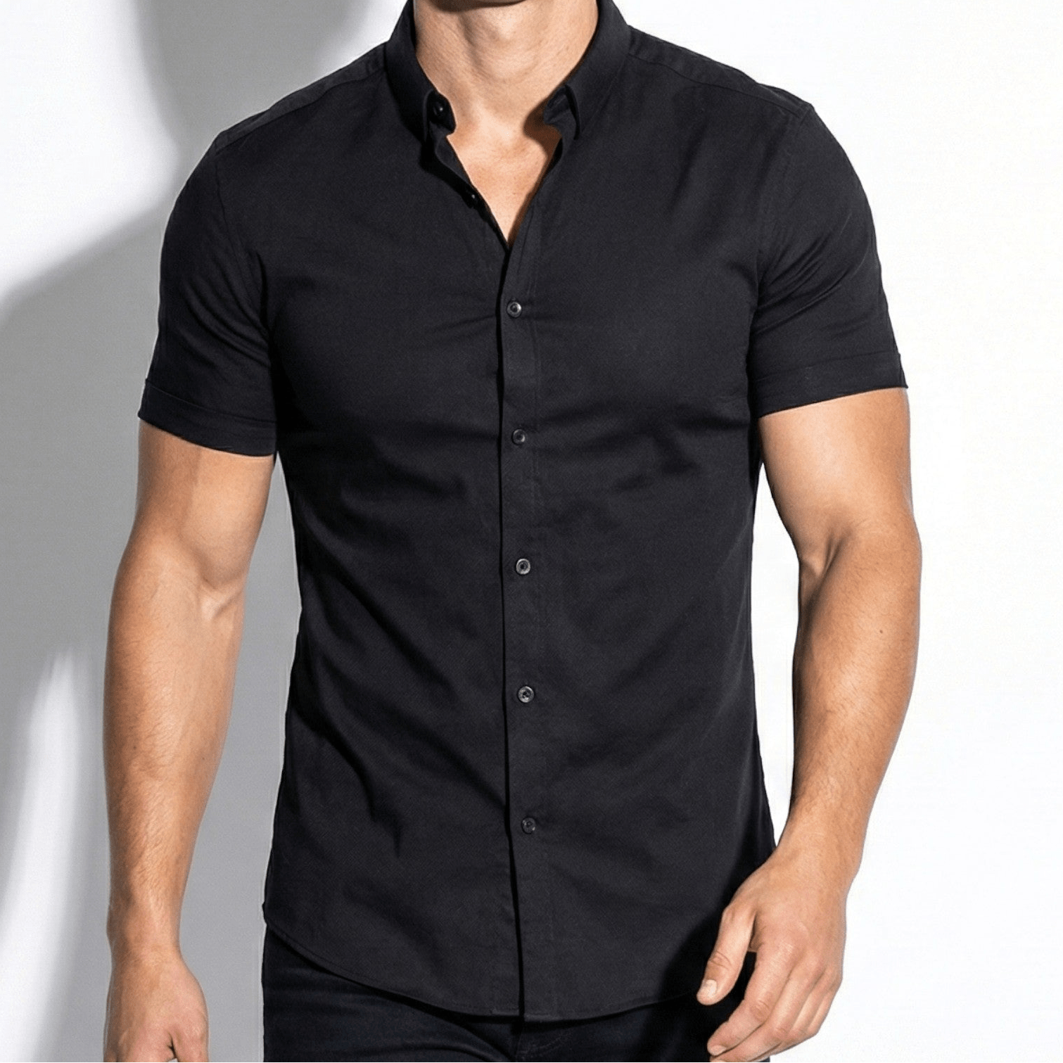 Gerald - Men's Slim - Fit Short Sleeve Shirt with Button Front - Shirts - Black - Jones & Smith