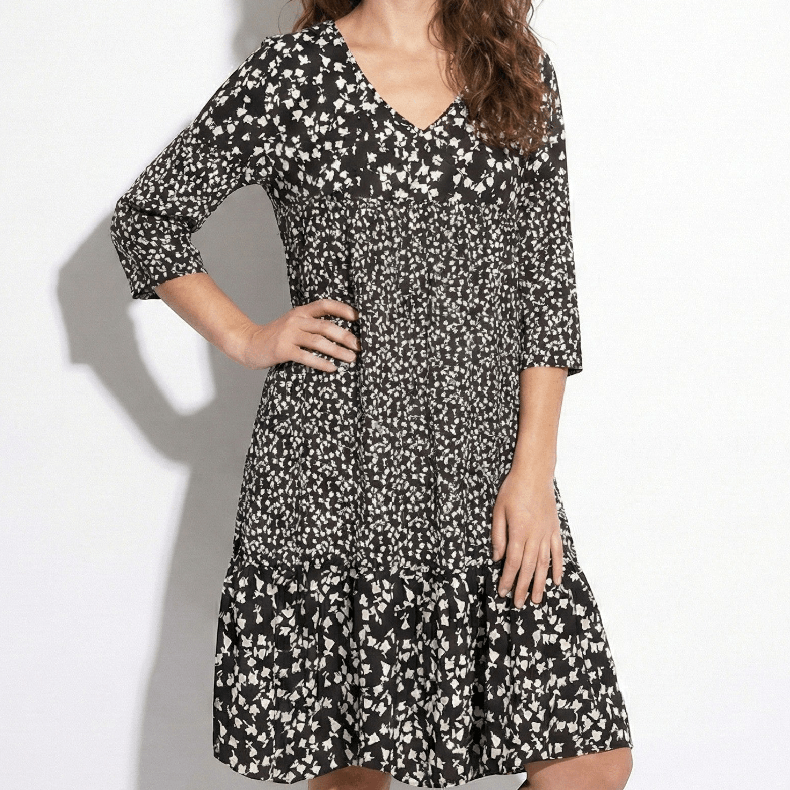 Grace - Women's Floral Print V - Neck Midi Dress - Dress - Brown - Jones & Smith