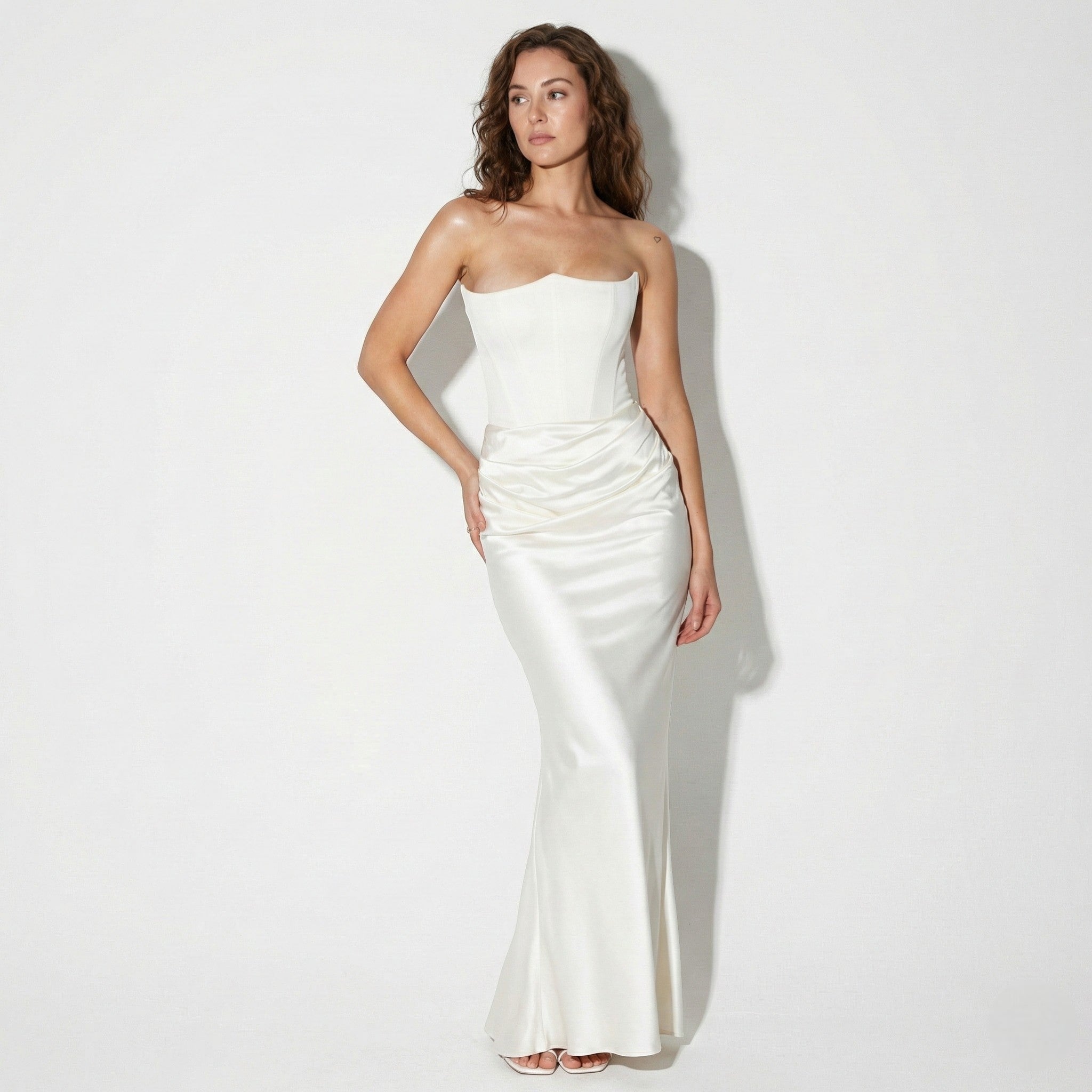 Isla - Women's Strapless Ruched Maxi Dress - Maxi - Kleid - White - Jones & Smith