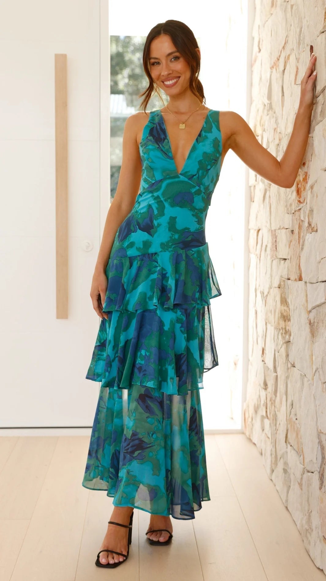 Ivy - Women's Floral Tiered Maxi Dress with V - Neckline - Dresses - Green - Jones & Smith