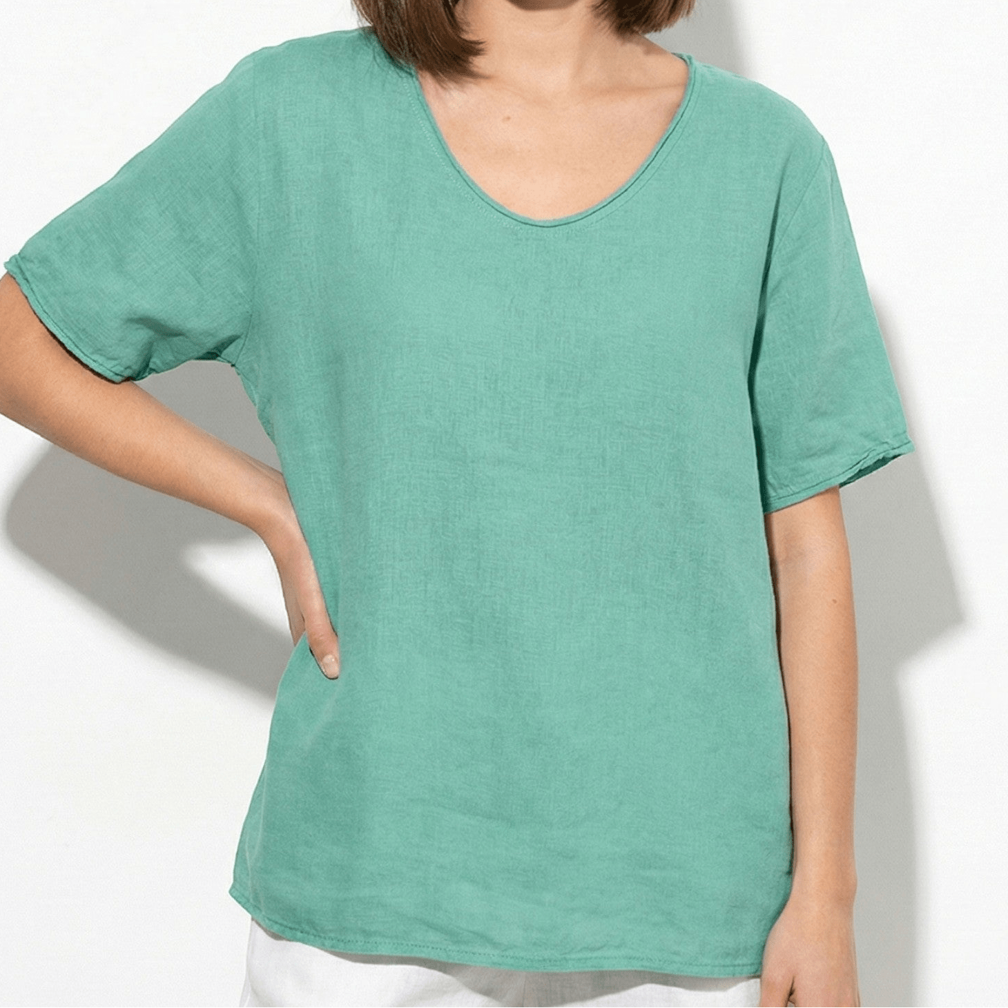 Jane - Women's Relaxed Short Sleeved V - Neck Blouse - Blouses - Green - Jones & Smith