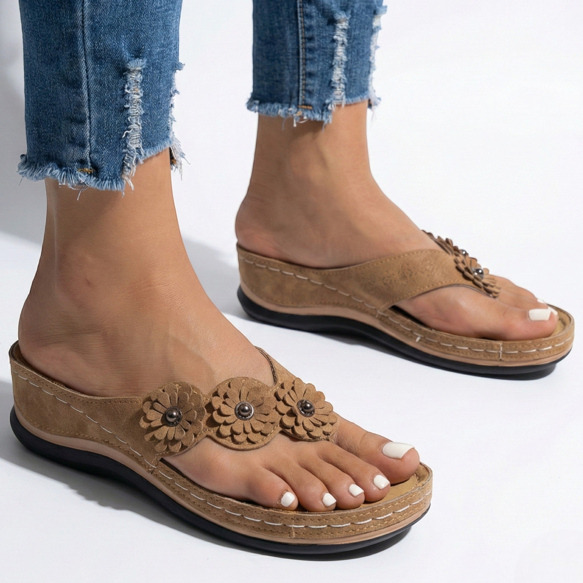 Liana - Women's Wedge Sandals with Floral Detail - Sandals - Brown - Jones & Smith