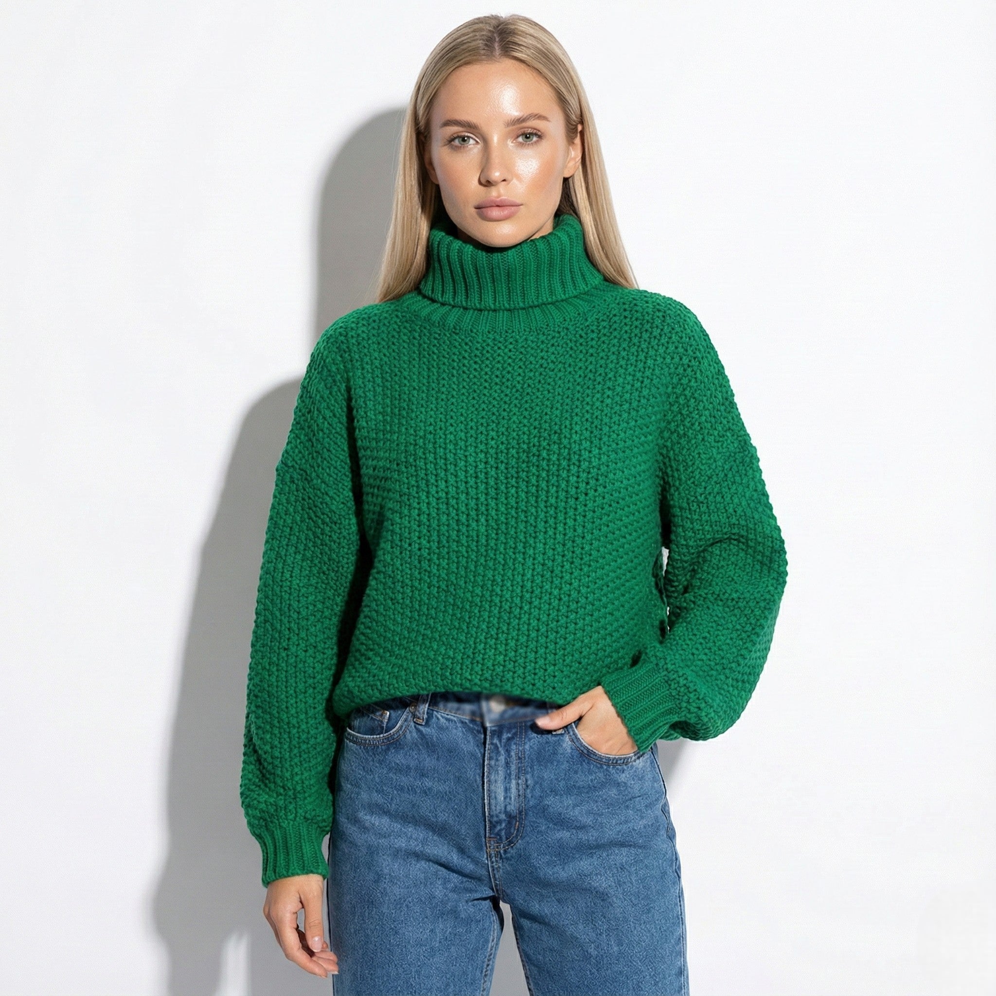 Maelle – Women’s Wool Turtleneck Jumper in Chunky Knit - Sweater - Green - Jones & Smith