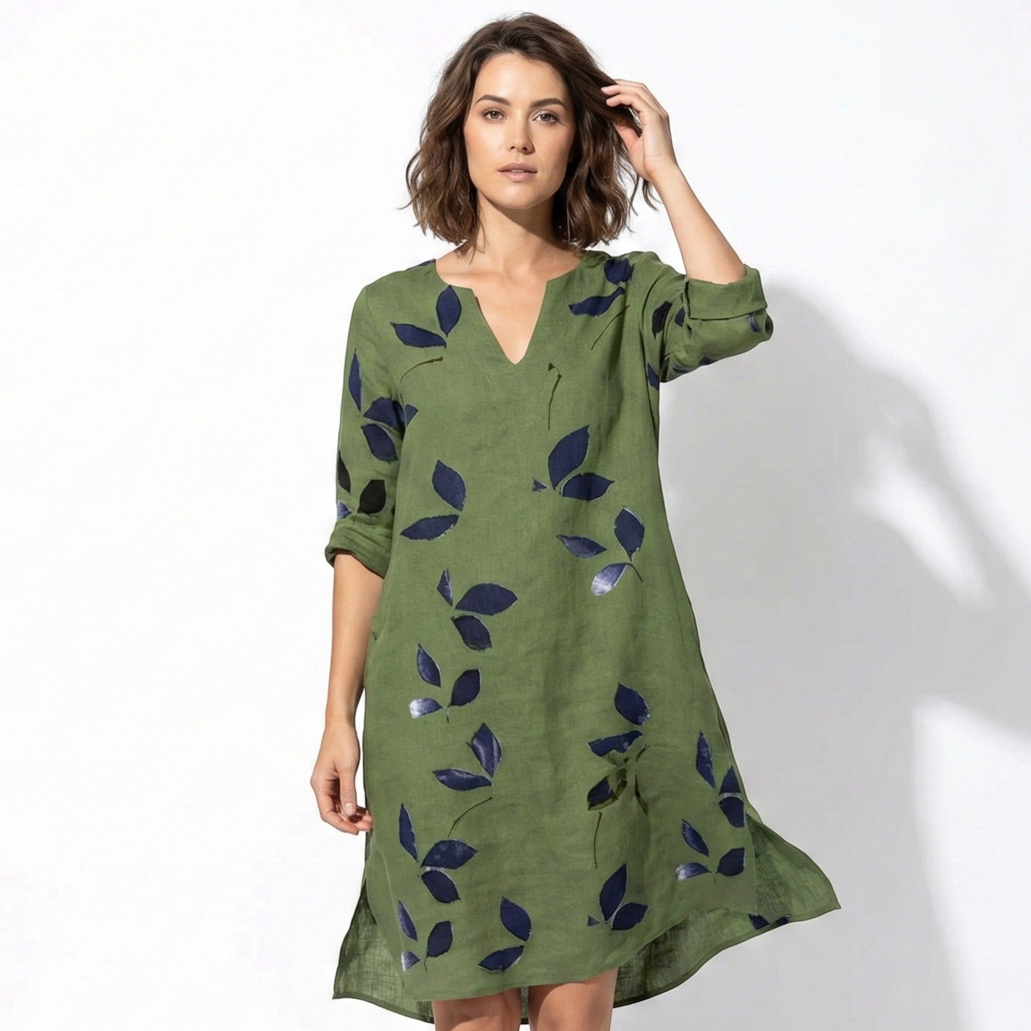 Olivia - Women's Vintage V - Neck Midi Dress with Short Sleeves - Dress - Green - Jones & Smith