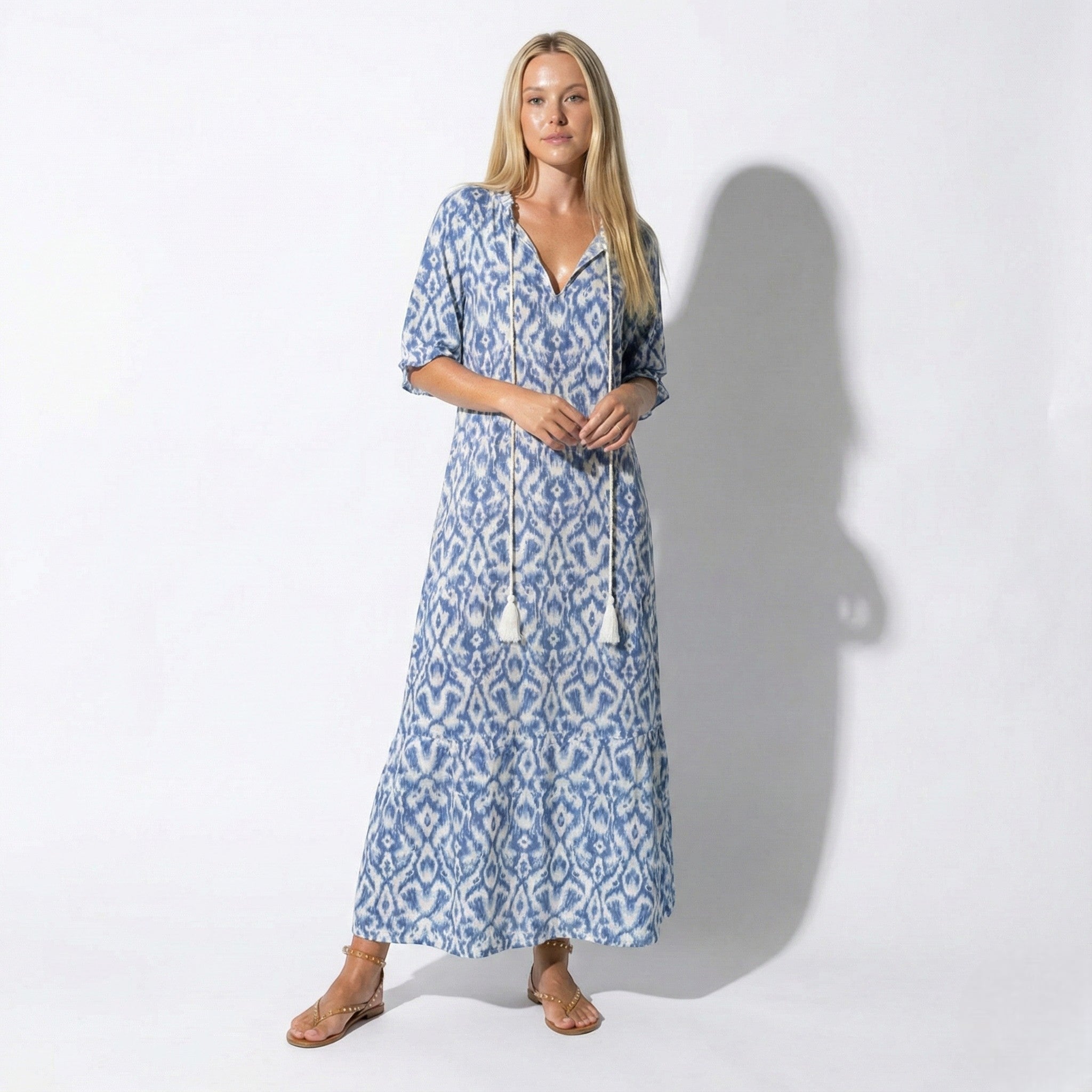Riley - Women's Floral V - Neck Maxi Dress - Dress - Blue - Jones & Smith